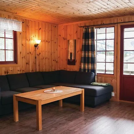 Two-bedroom Holiday In * Treungen
