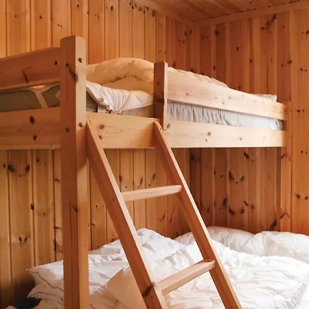 Two-bedroom Holiday In * Treungen